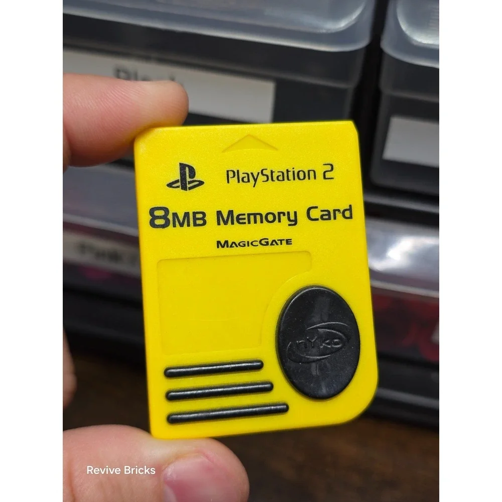 Official Nyko Sony PlayStation 2 PS2 8MB‎ Memory Card PS-80516 Yellow Pre-owned
